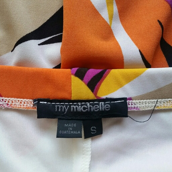 Summer Hawaiian Print Halter Dress - Picture 2 of 3